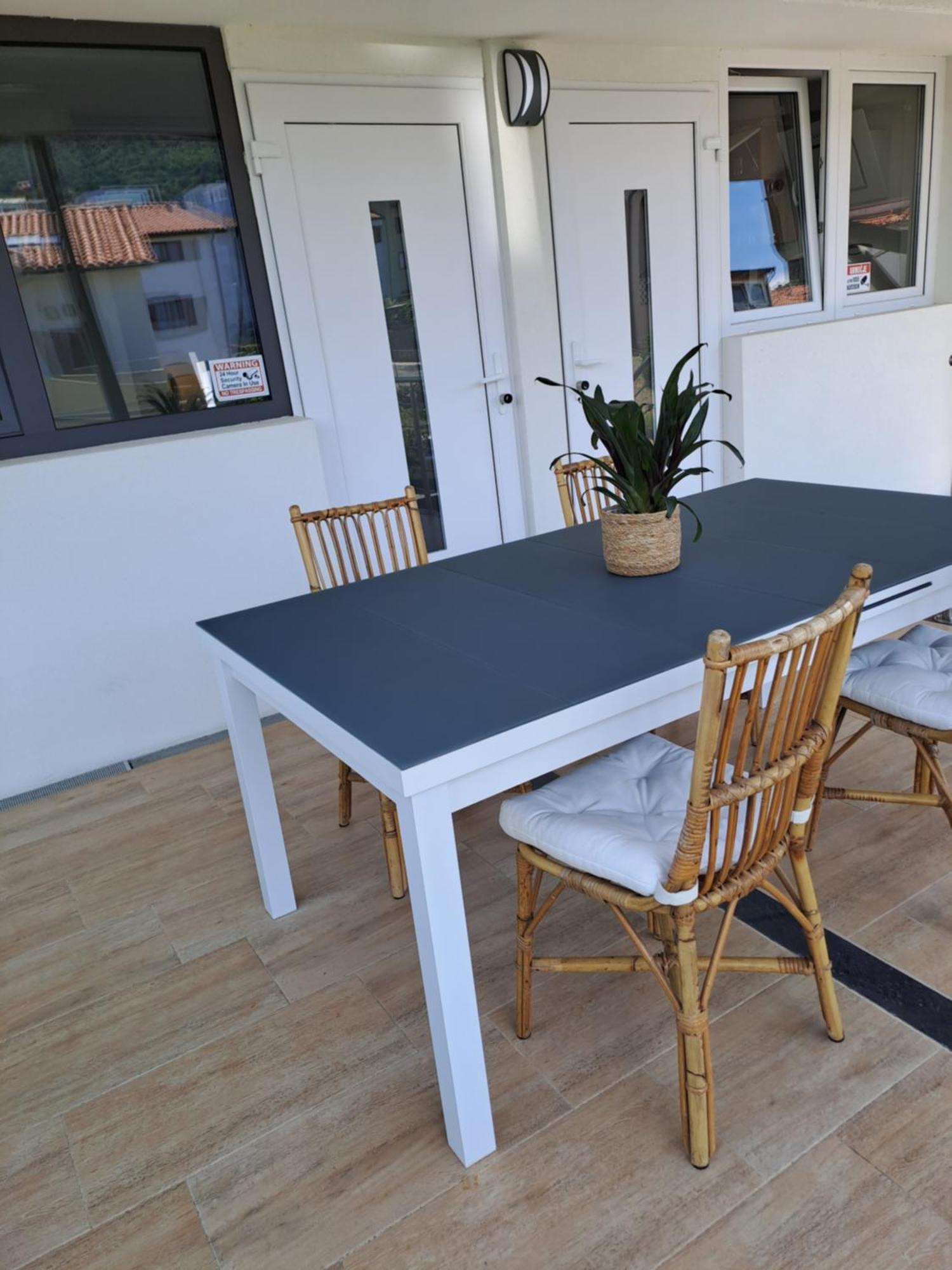 Mvm With Terrace Apartament